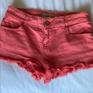 Topshop low waisted coral shorts